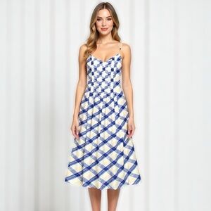 💙 Banana Republic 💜Purplish blue and White Spaghetti Strap dress. Size 8